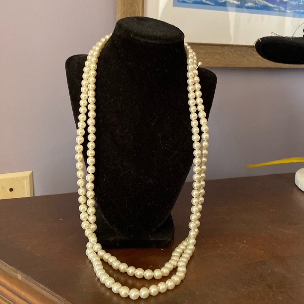 V! Faux pearl necklace 30” in great condition